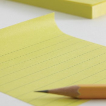 Taco de notas Apli 13370 100x150 amarillo rayado