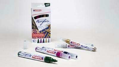 Pack con 5 marcadores acrílicos trazo medio. 2-3mm. Colores surtidos metalizados