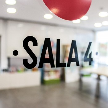 Letras Adhesivas Apli Sobre 40MM 04440